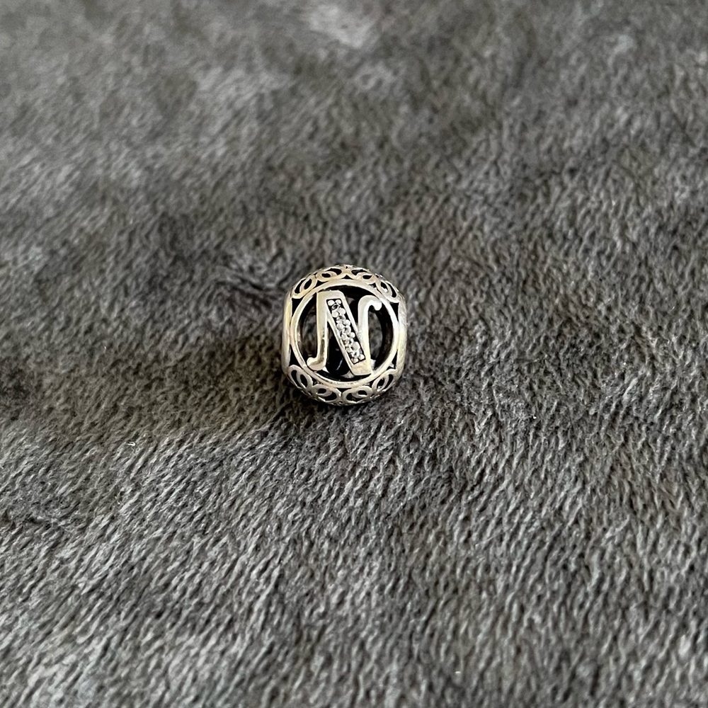 Pandora “N” initial charm